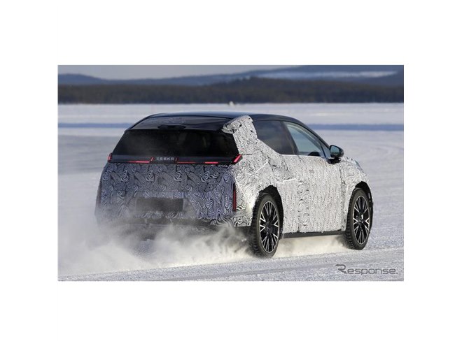 欧州カローラクロスのライバルに!? ジーカー初のクロスオーバーSUV『X
