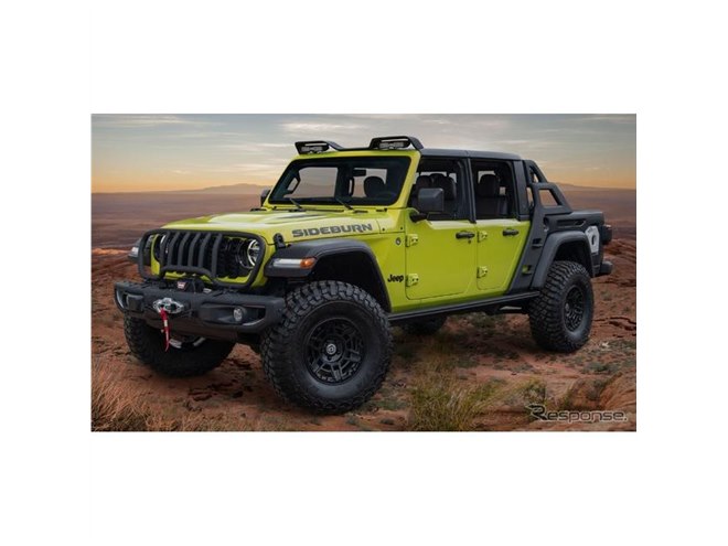 ジープのピックアップトラック、オフロード冒険仕様に