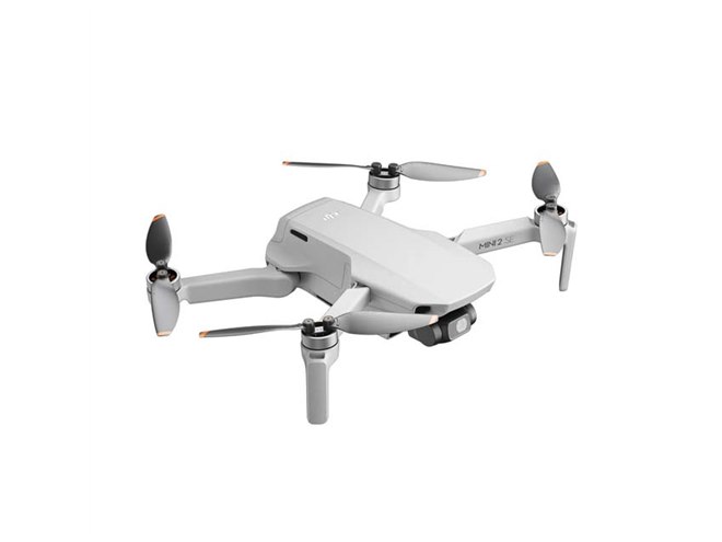 DJI、5万円台で手のひらサイズの折りたたみ式ドローン「DJI Mini 2 SE」を発売 - 価格.com