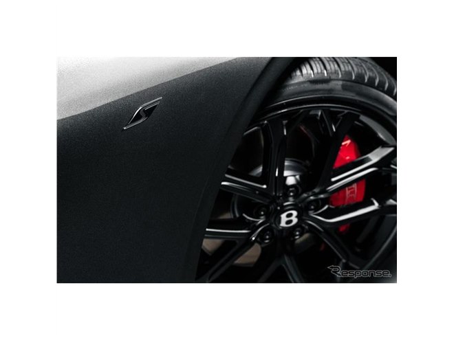 ベントレー『コンチネンタル GT』、1台限りの20周年記念車を発表…上海