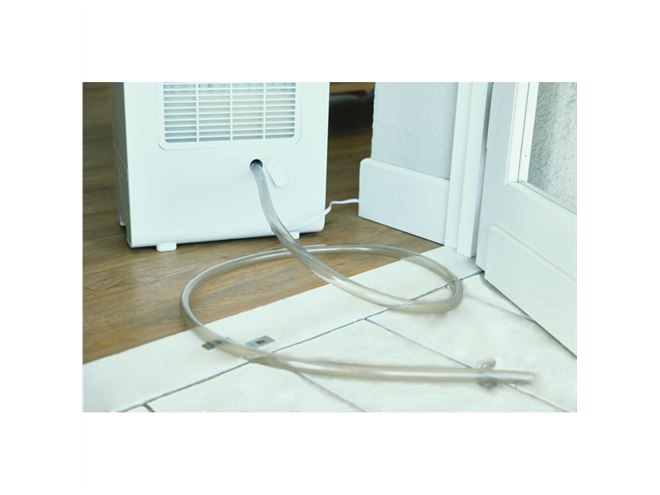 シロカ、デシカント式を採用した「衣類乾燥除湿機 SDD-7D151」を本日4