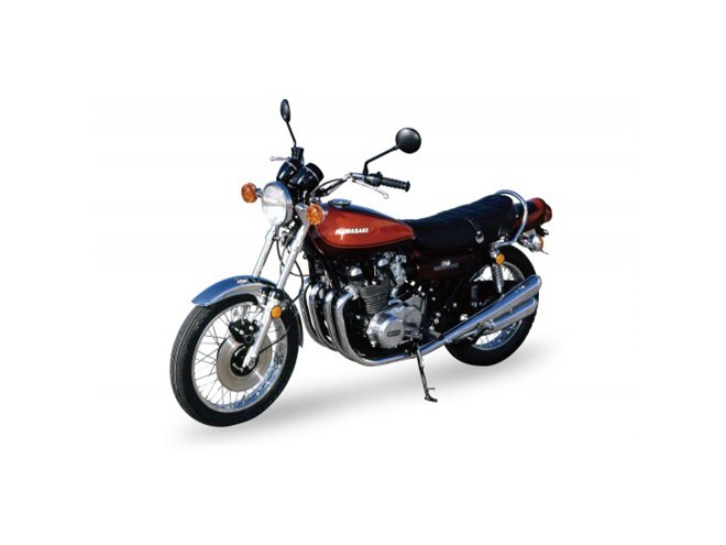 AOSHIMA、1973年モデルのカワサキ「Z2 750RS」カスタム仕様を