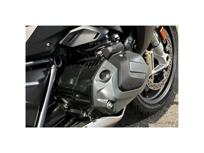 価格.com - 【BMW R1250RS 試乗】「これこそRS」現代版進化で万能スポーツモデル的要素が強まった…西村直人