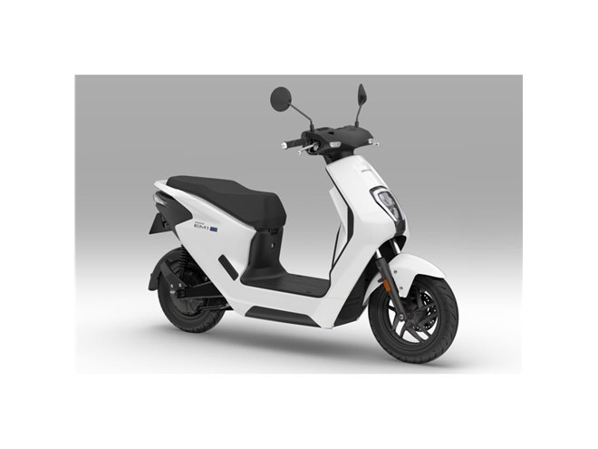 ホンダが「EM1 e：」を2023年8月に発売 脱着式バッテリーを使った電動
