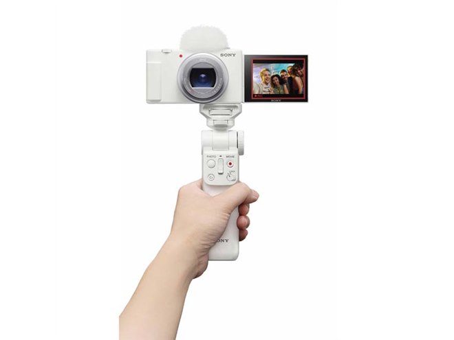 ソニー、Vlog撮影向けカメラ「VLOGCAM ZV-1 II」を本日5月30日10時から予約開始 - 価格.com