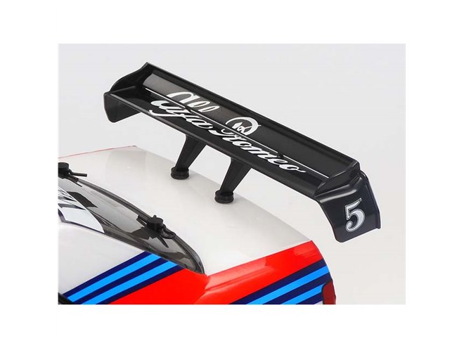 タミヤ、電動RCカー「アルファロメオ 155 V6 TI マルティーニ」を本日7