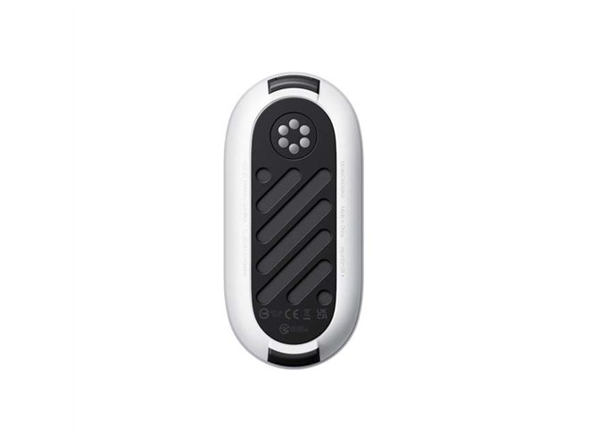 親指サイズの新アクションカメラ「Insta360 GO 3」、画面付き
