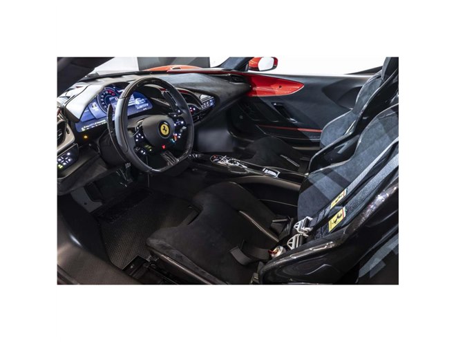 フェラーリの新たな高性能モデル「SF90 XXストラダーレ」「SF90