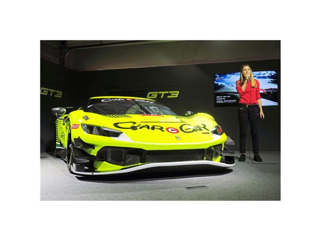 フェラーリが新型レーシングカー「296GT3」を日本初公開 - 価格.com