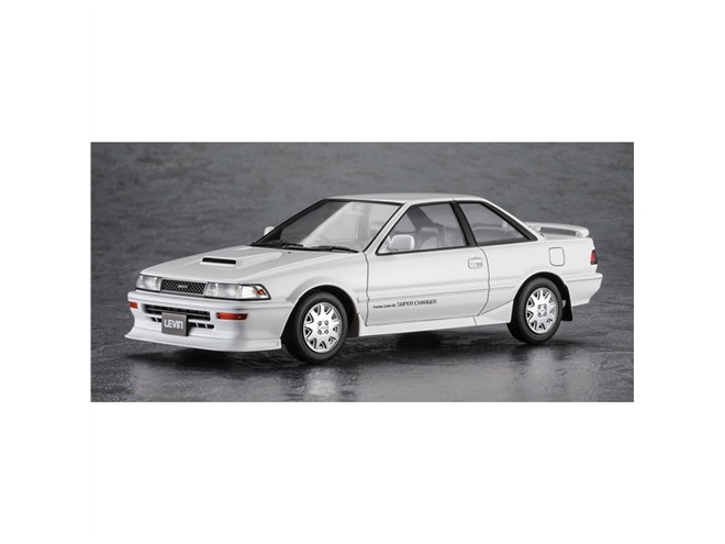 トヨタ「カローラ レビン AE92 GT-Z 」を1/24で再現、レジン製リップ