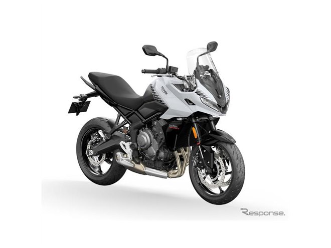 TRIUMPH トライアンフ　ブラックシート ホワイトライン付き TRIUMPH トライアンフ ブラックシート ホワイトライン付き