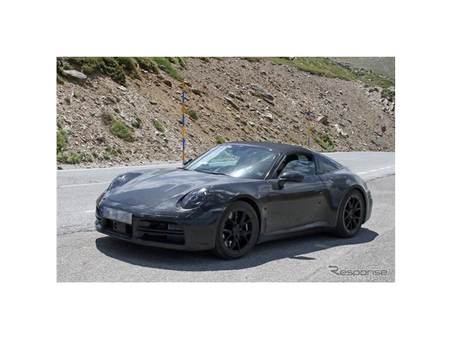 ポルシェ 911 初のハイブリッド化へ！「992.2」世代タルガを