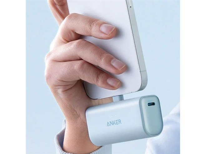 Anker、重さ約99gで折りたたみ式Lightning端子装備のモバイル