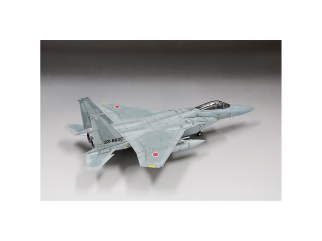 ホットスクランブル”を重ねた空自F-15J戦闘機、1984年配備初期の機体を