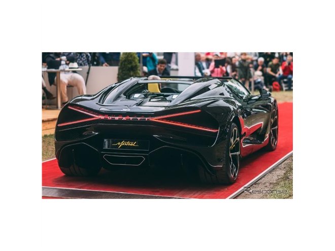 ブガッティの1600馬力『W16ミストラル』、新仕様はゴールド仕上げ 8月