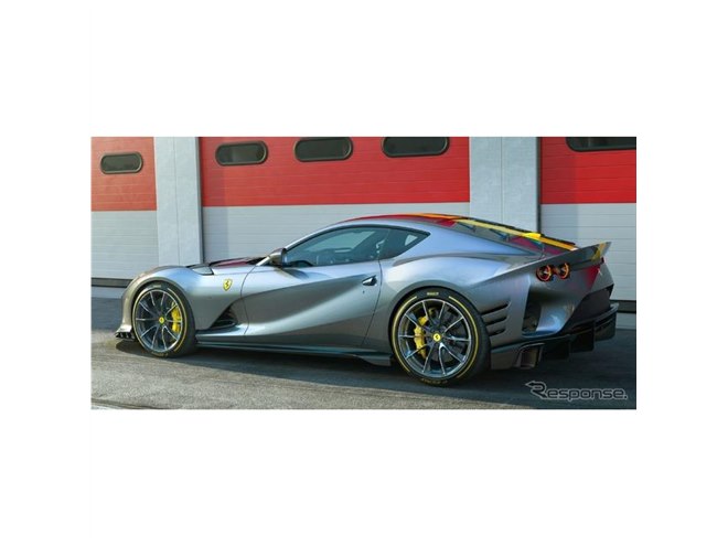1台限りのフェラーリ『812』、チーフデザイナーによるアートカー…今秋