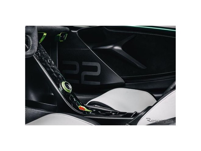 ロータスの2039馬力EV『エヴァイヤ』、F1王者「ジェンソン・バトン