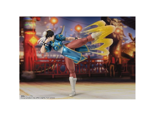 ストリートファイター」春麗が立体化、クラシックコスチュームを