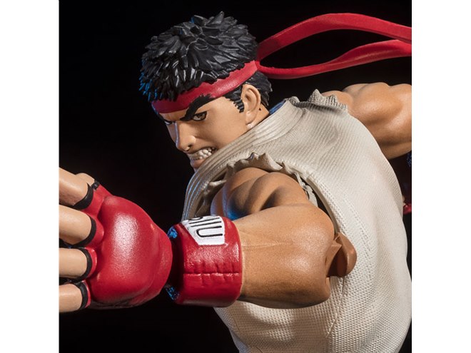 ストリートファイター」リュウがS.H.Figuarts化、波動拳