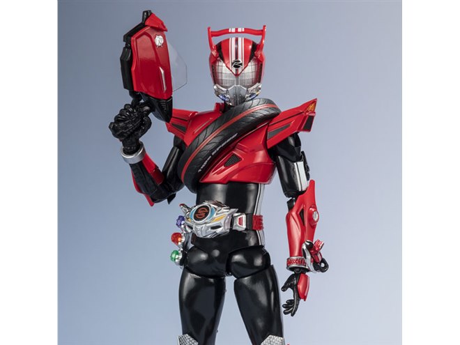 SHフィギュアーツ 仮面ライダー ドライブ　タイプスペシャル　スピード　武器付 20230920174840_961_.jpg