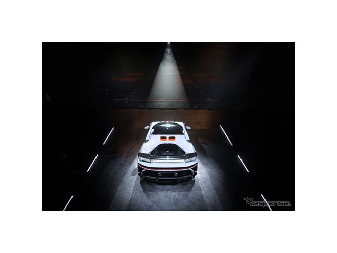 SF90XXストラダーレ』日本初披露、フェラーリの最新技術を体現 - 価格.com