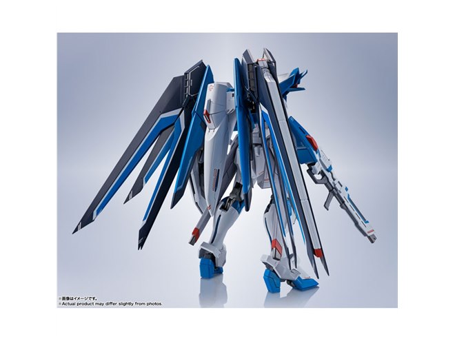 METAL ROBOT魂「ライジングフリーダムガンダム」登場、シールドに