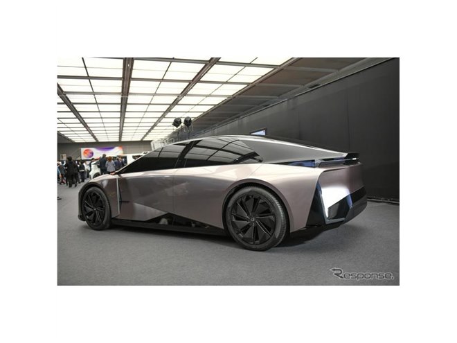 トヨタ、新電池搭載による3台のコンセプトモデルを提案、レクサスは