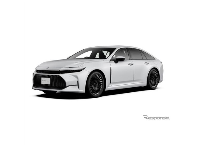 トヨタ クラウンセダン 新型に設定、ブラックパッケージは漆黒