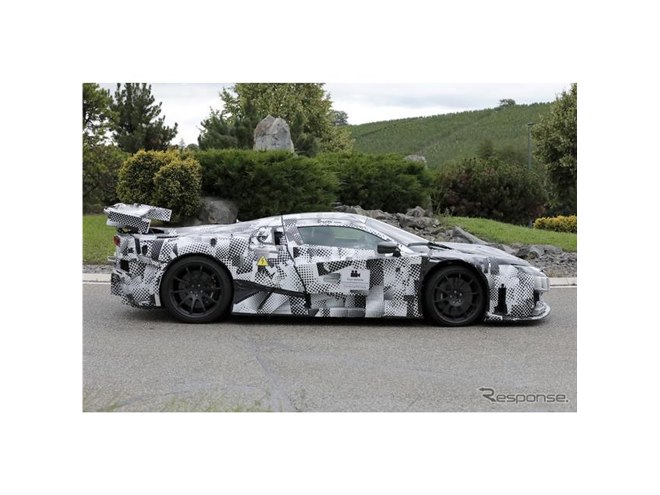 ラ・フェラーリ』後継モデルはV6ハイブリッドの全輪駆動 ラ・フェラーリ』後継モデルはV6ハイブリッドの全輪駆動