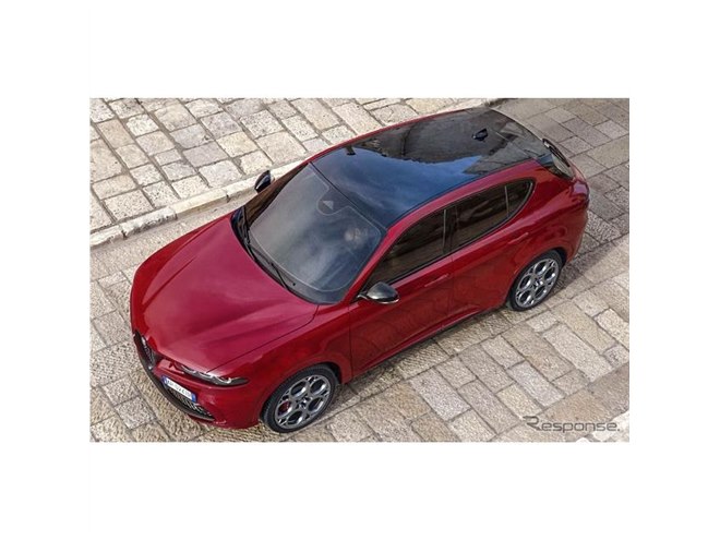 アルファロメオから新型車か、ティザー映像公開…車名のヒントを解読