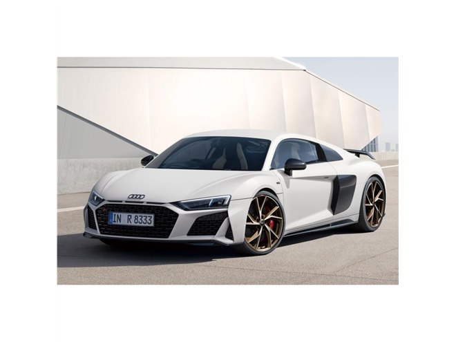 日本専用の最終限定モデル「アウディR8クーペ ジャパンファイナル