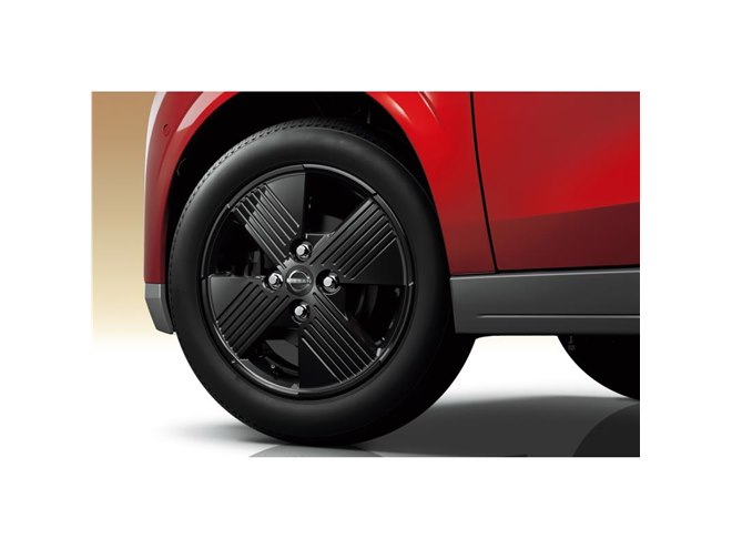 日産が「サクラ」「ノート」など7車種に特別仕様車「90th Anniversary