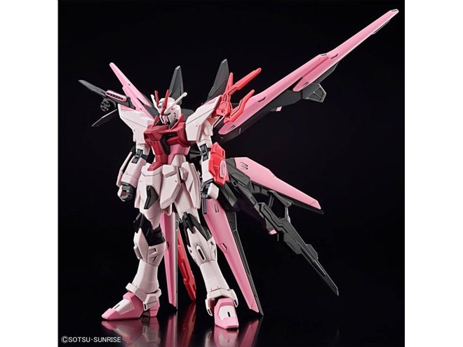 HGガンプラ「ガンダムパーフェクトストライクフリーダムルージュ