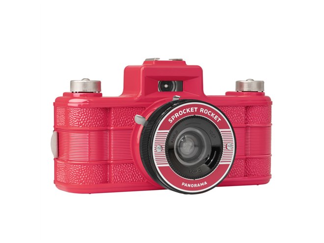 ロモ、パノラマカメラ「Sprocket Rocket」に新色「Bittersweet」と