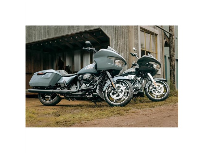 値下げしました！ハーレーストリートグライド2024純正サスペンション