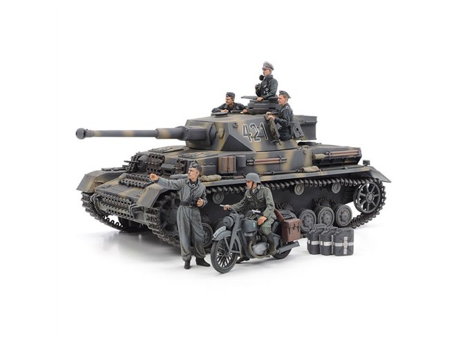 ドイツ「IV号戦車G型」が伝令バイク付きで1/35キット化、ロシア戦線の