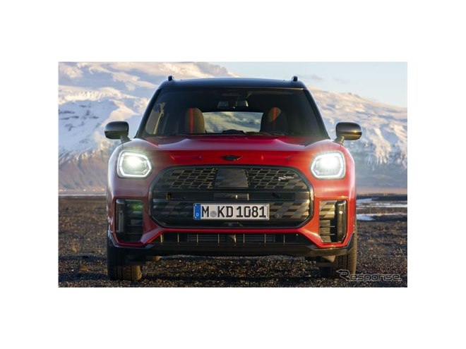 MINI カントリーマン 新型、ガソリン主力グレードに「JCW」仕様…新写真