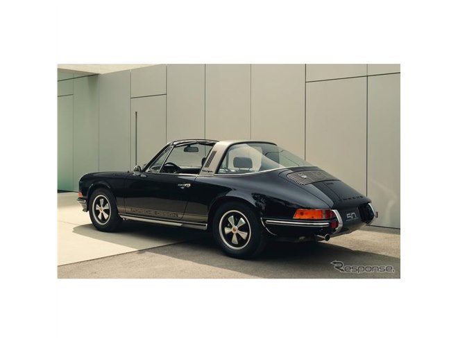 1/18 ナローポルシェ911タルガ　カスタム 1972年の「911タルガ」をポルシェが本気レストア！ 新車の限定