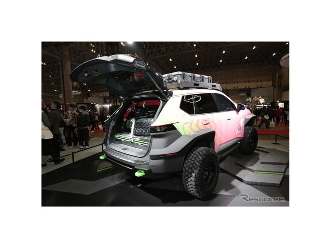 SUVらしいタフネスを強化！ 日産『エクストレイル・クローラー』…東京
