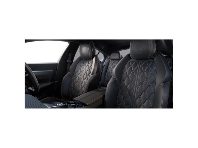 内外装をブラッシュアップした「プジョー508」のマイナーチェンジ