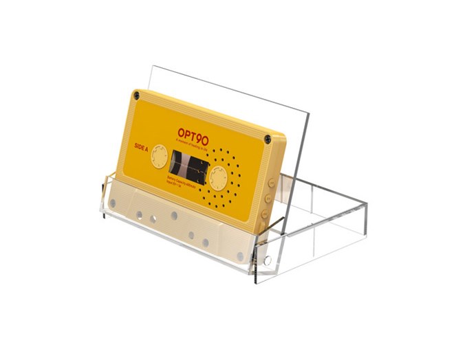 GHOST VHSビデオテープを改造したBluetoothスピーカーです。 GHOST VHSビデオテープを改造したBluetoothスピーカーです