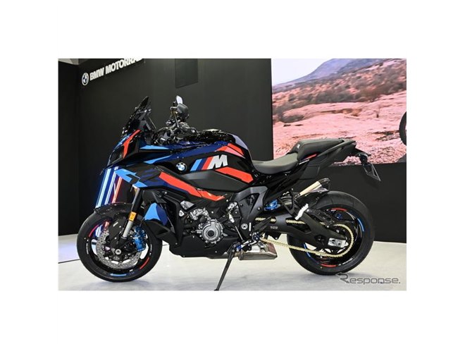 BMWモトラッド、第三の「Mモデル」はロングツアラーの『M1000XR