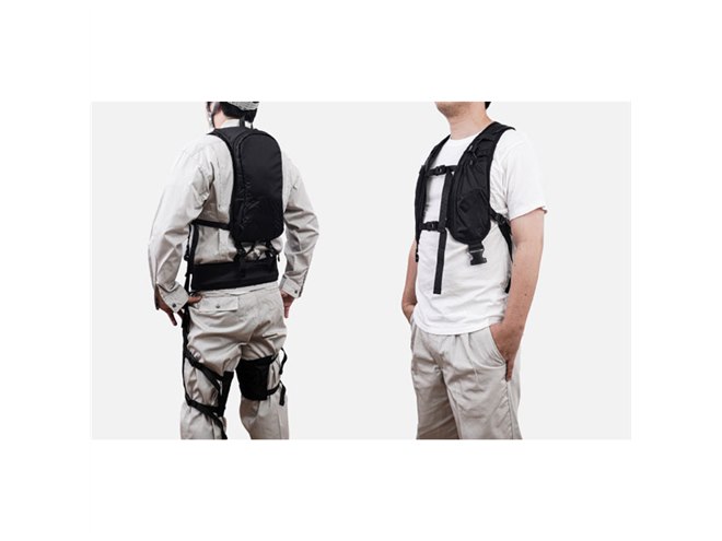 サンコー、冷水を循環させて身体を冷やす「全身水冷スーツ