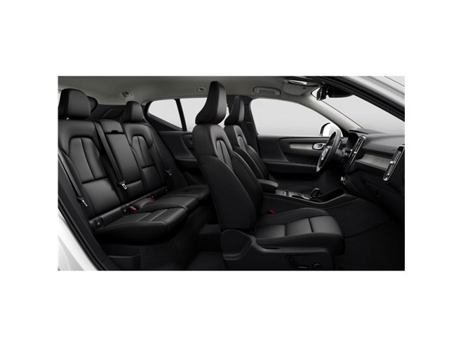 ボルボXC40」に300台限定の特別仕様車「プラスB3セレクション」登場