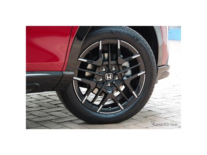 しなる”ホイールも装着！ マイチェン『ヴェゼル』に新設定のホンダ