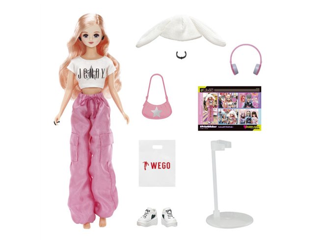 ティーンのトレンドファッションを取り入れた「#Licca #WEGO リカ