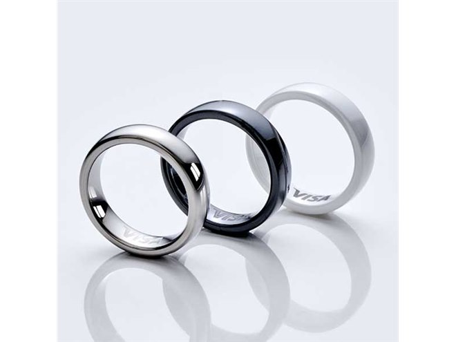 ドコモ、Visaタッチ決済対応のスマートリング「EVERING」を本日5月10日