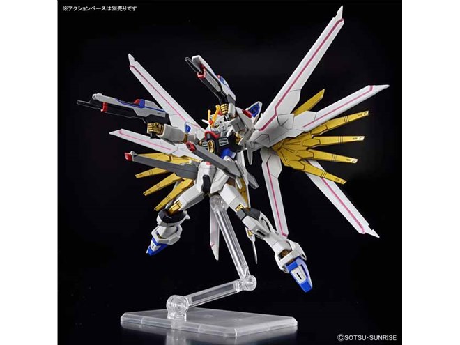 バイダイ、HGガンプラ「マイティーストライクフリーダムガンダム」を本日5月25日発売 - 価格.com