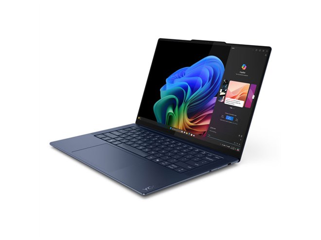 レノボ、Snapdragon X Elite搭載の14.5型有機ELノートPC「Yoga