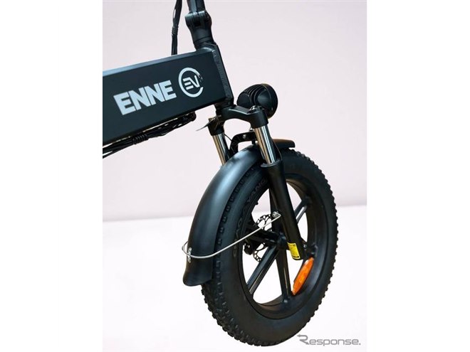ENNE『F750』プロトタイプ公開、スタイリッシュな新機能に注目 - 価格.com
